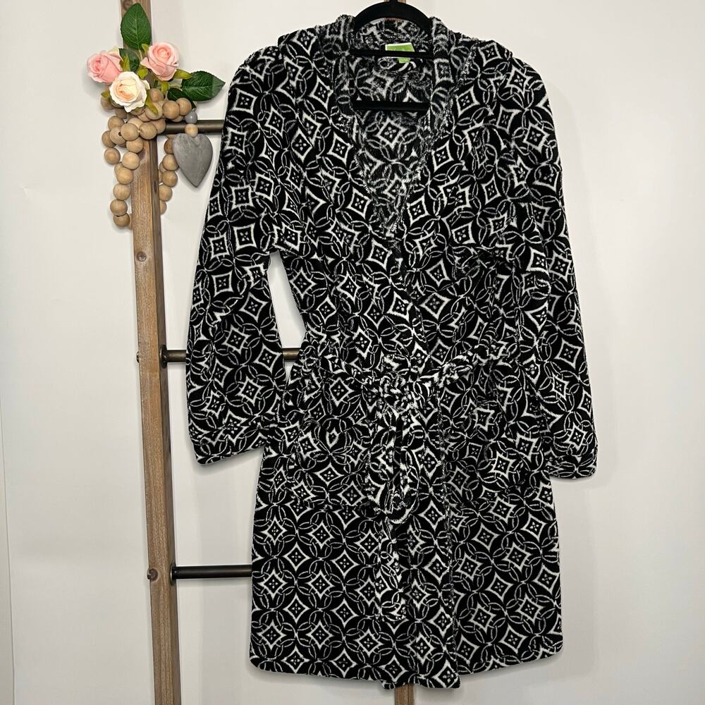 Vera Bradley‎ Black and White Short Robe Size Small Medium